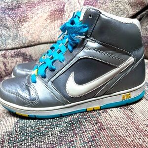 Nike Air Prestige II High Women's 10